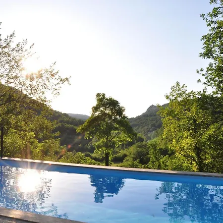 In Mit Grill, Garten Und Gemeinschaftlichem Pool بيت للعطل Kotli